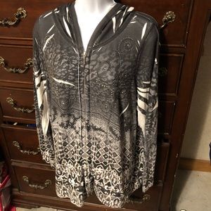 One world black and white jacket 2x